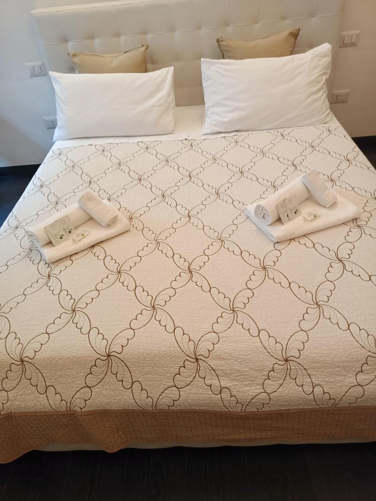 Rooms House Corso 22 روما المظهر الخارجي الصورة