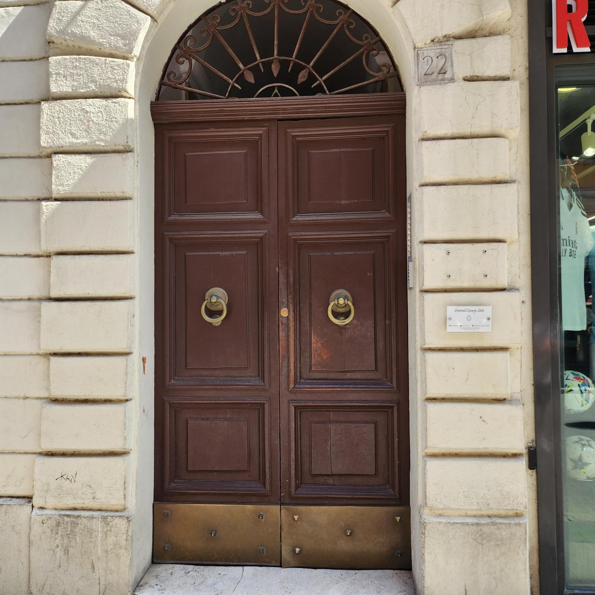 Rooms House Corso 22 روما المظهر الخارجي الصورة
